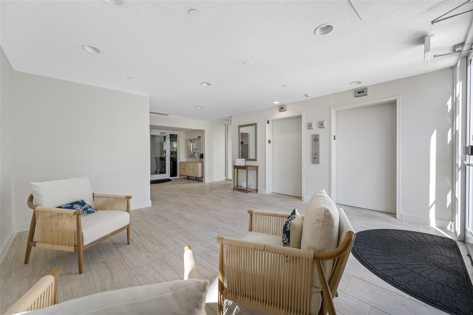 Image 46 of 47 For 4750 Dolphin Cay Lane S 509