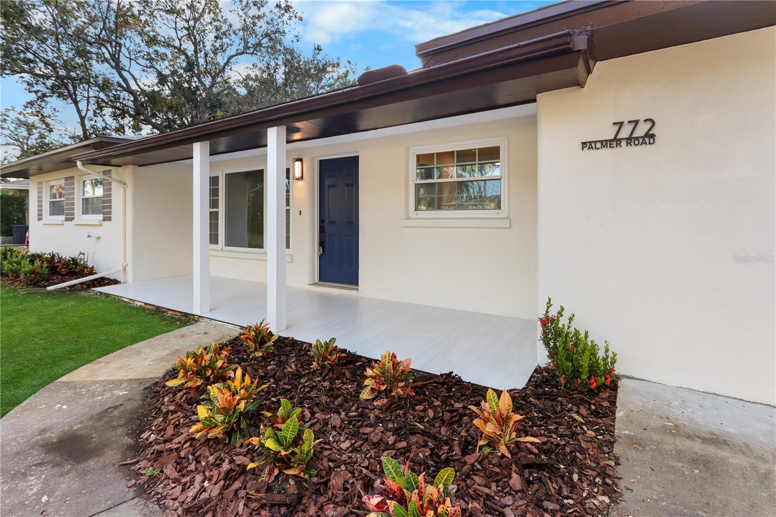 Listing photo id 19 for 772 Palmer Road