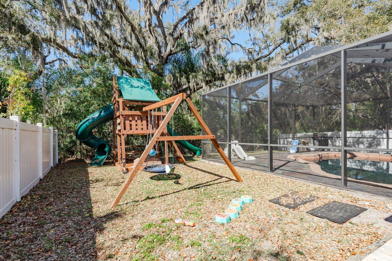 Listing photo id 29 for 5801 Erhardt Drive