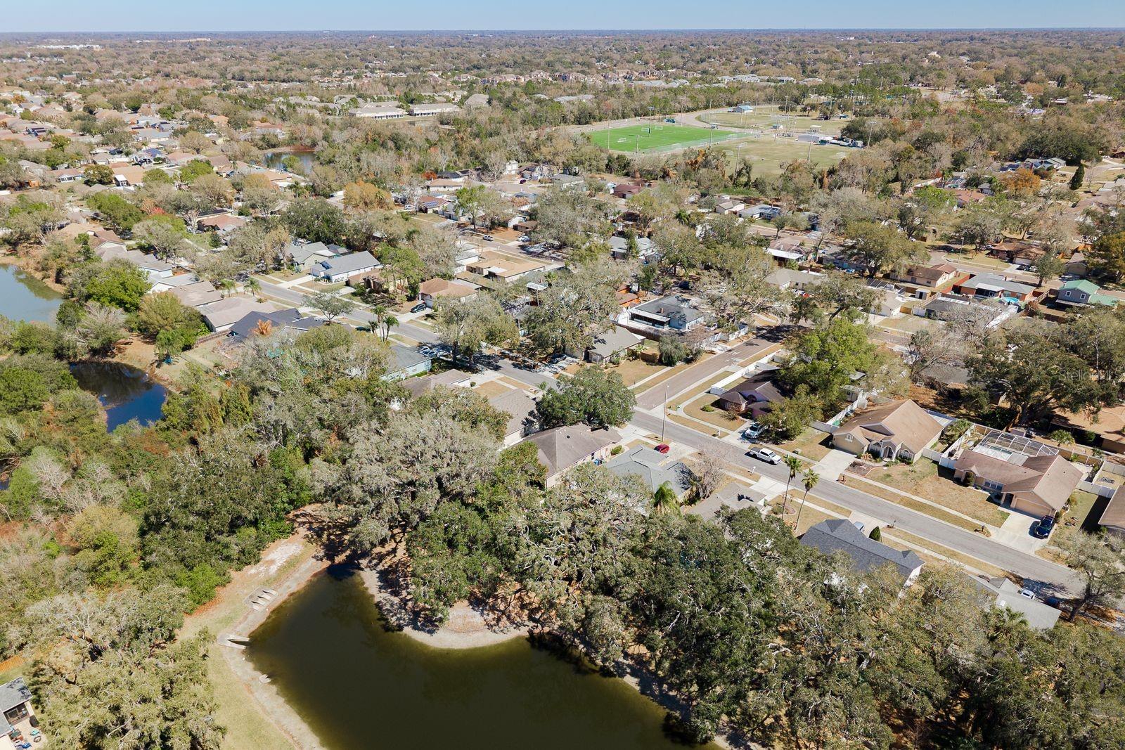 Listing photo id 31 for 5801 Erhardt Drive