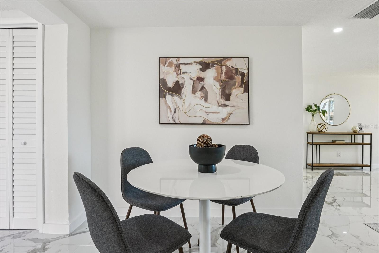 Image 16 of 66 For 6832 16th Way S