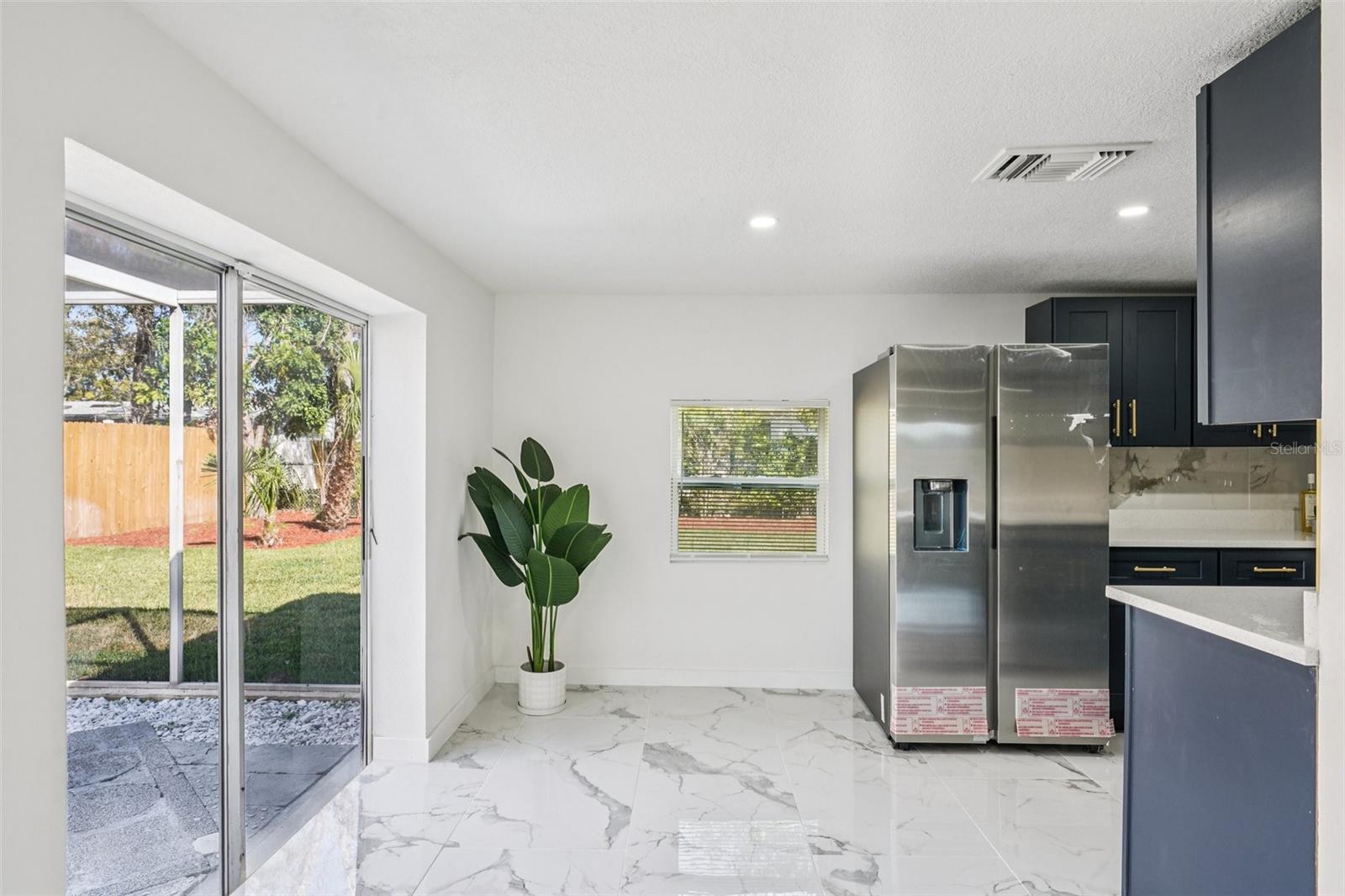 Image 17 of 66 For 6832 16th Way S