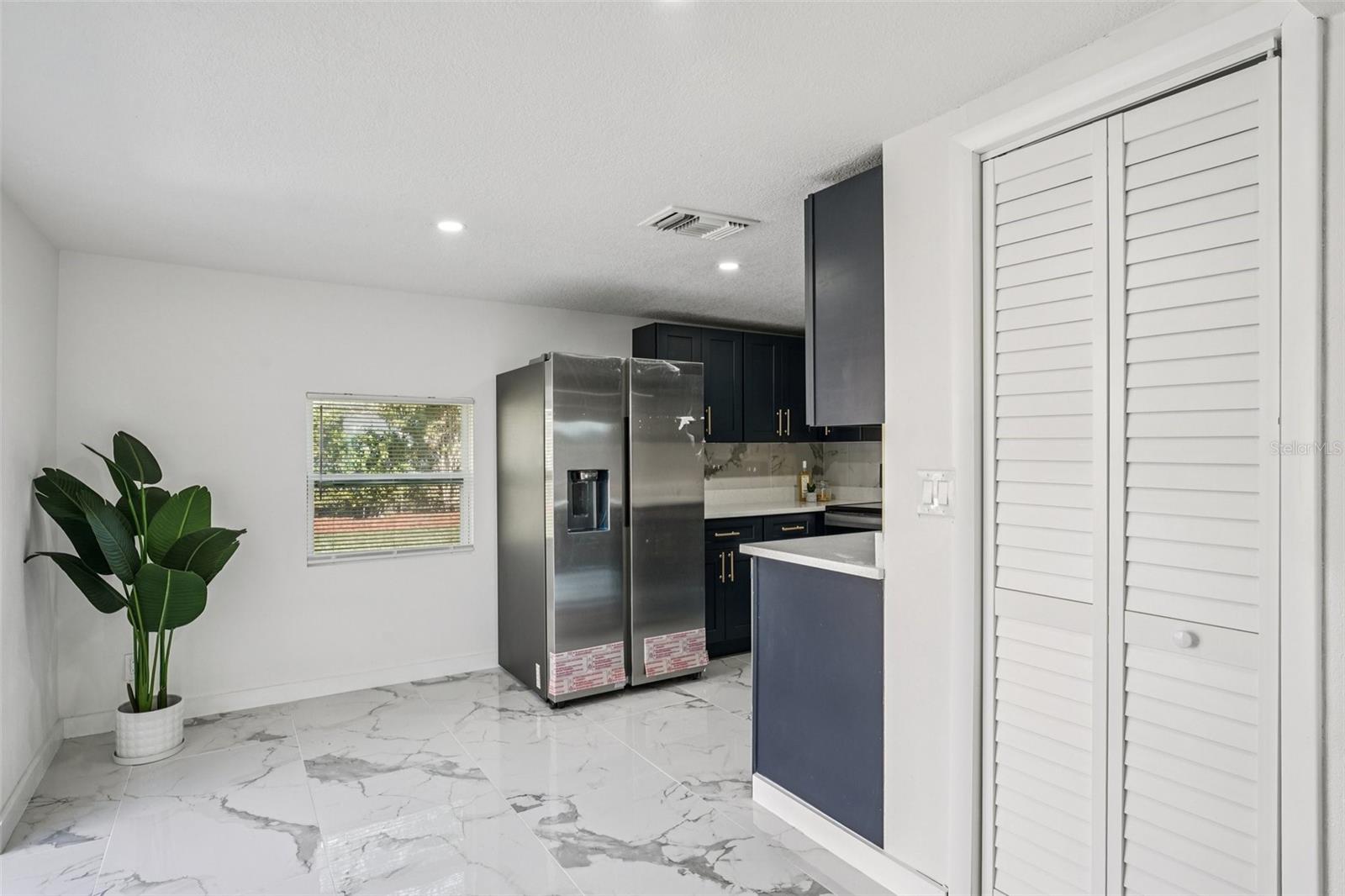 Image 18 of 66 For 6832 16th Way S