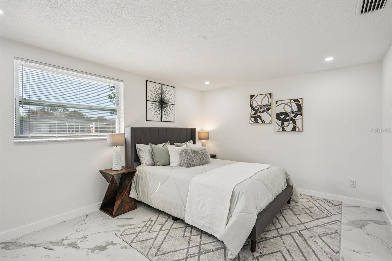 Image 29 of 66 For 6832 16th Way S