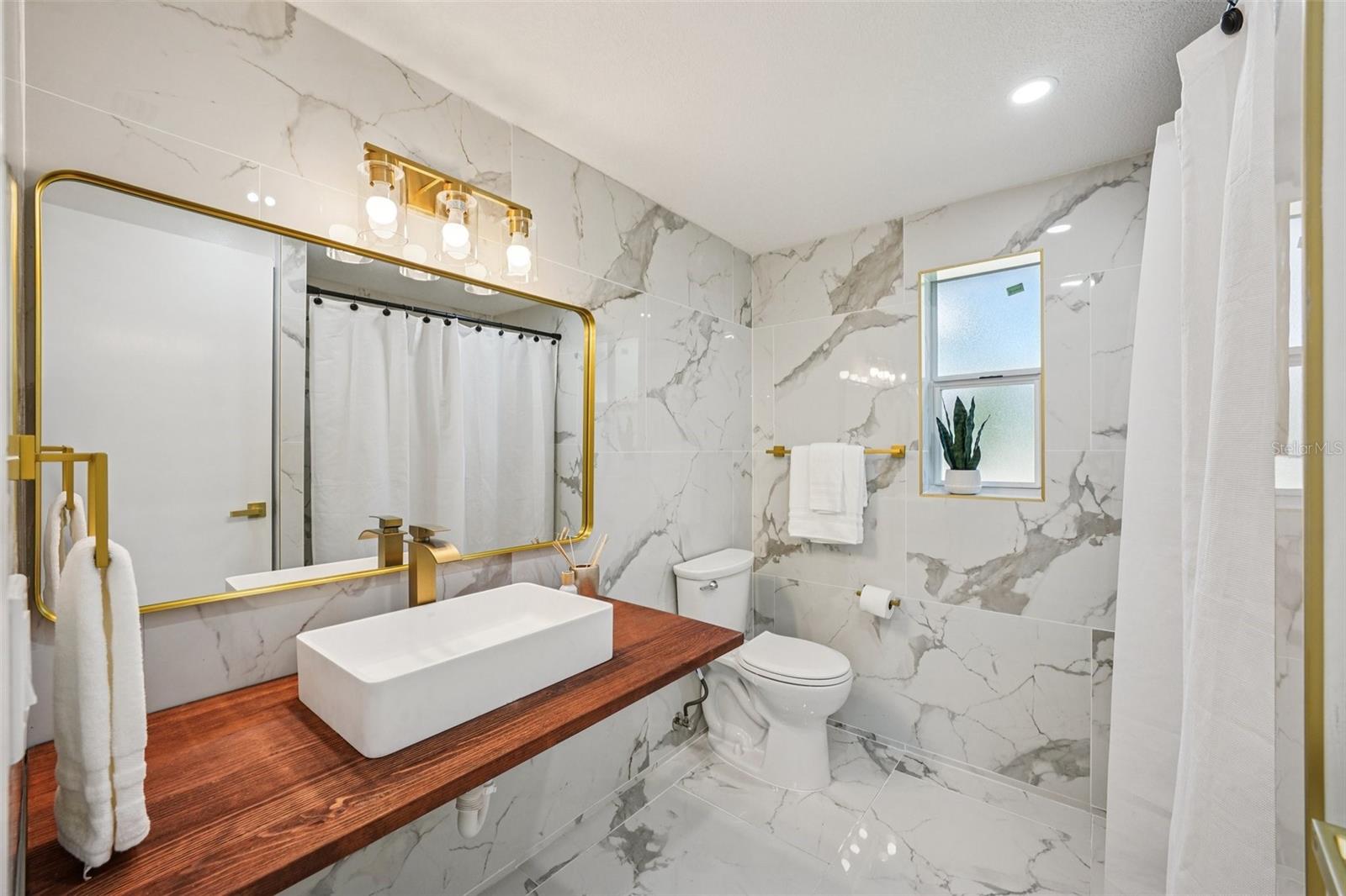 Image 31 of 66 For 6832 16th Way S