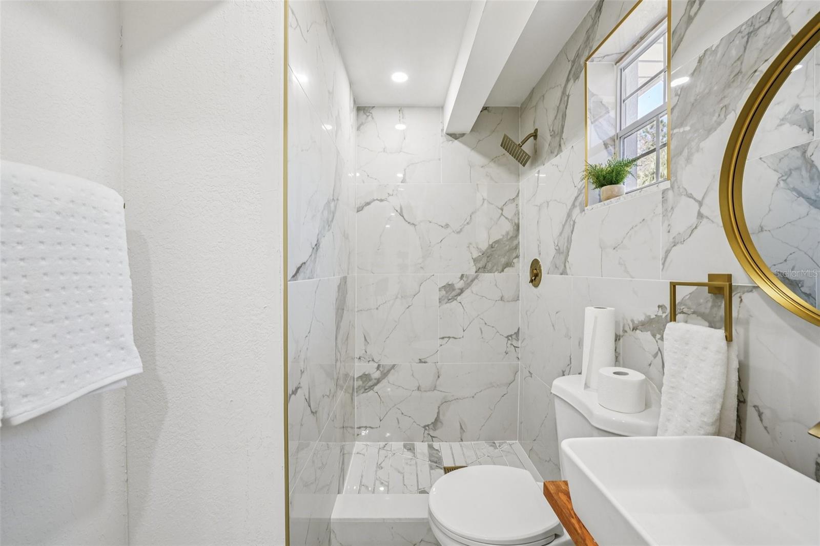 Image 41 of 66 For 6832 16th Way S