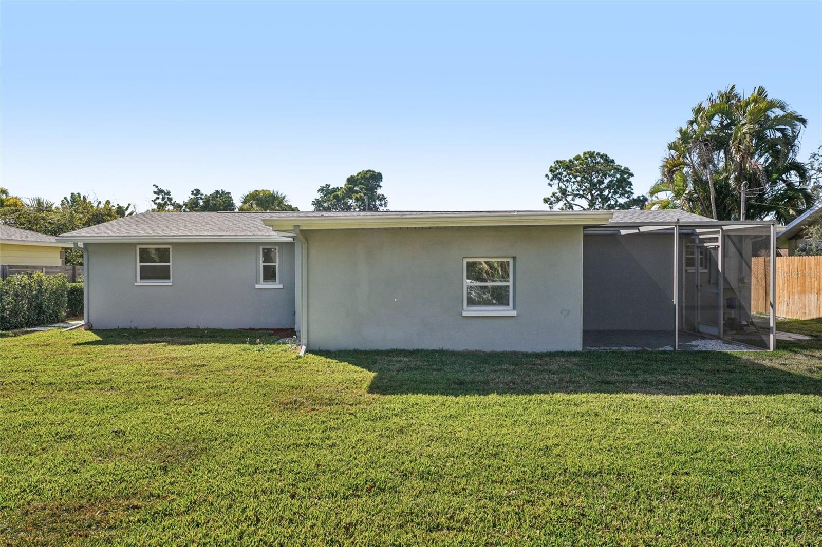 Image 53 of 66 For 6832 16th Way S