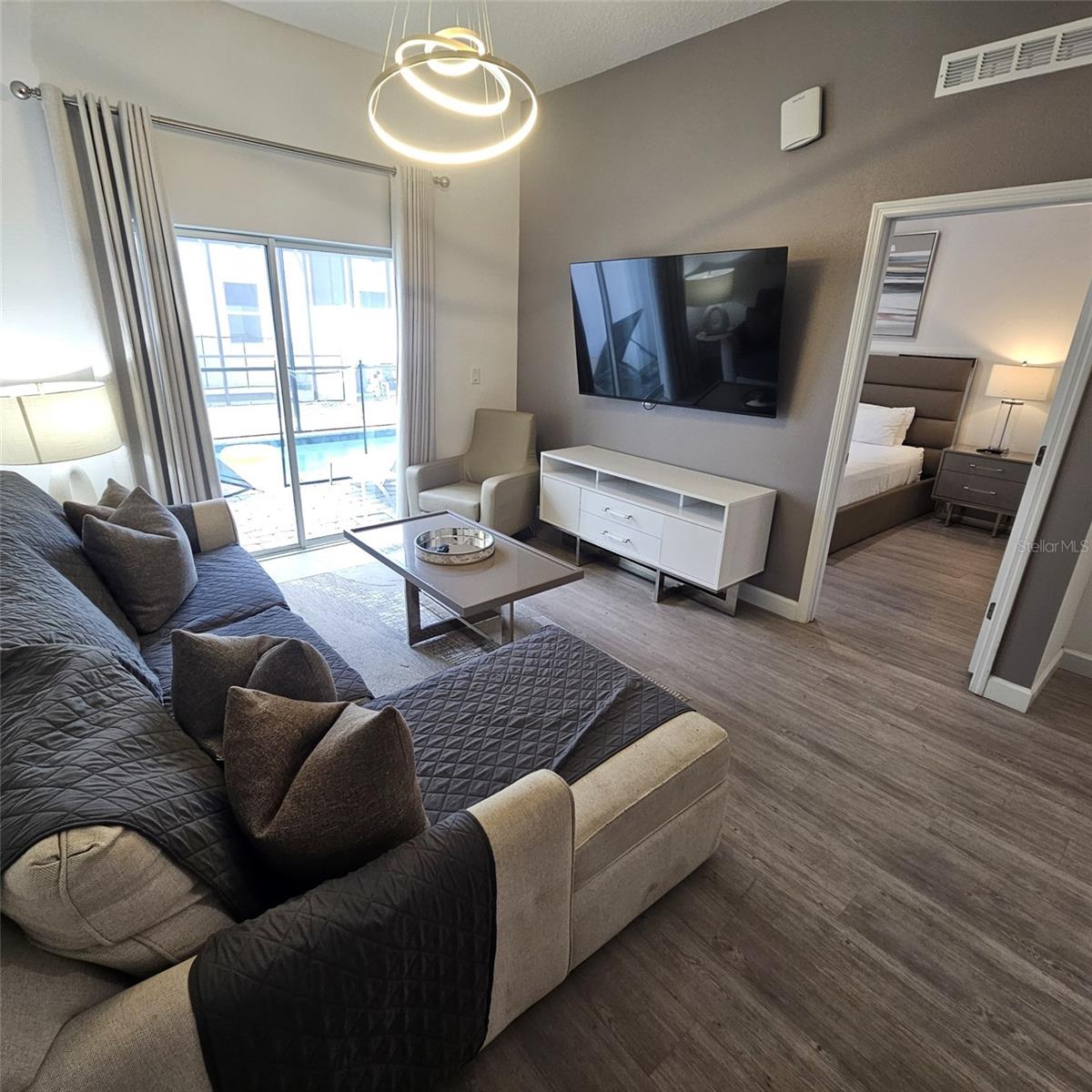 Image 16 of 42 For 379 Famagusta Drive