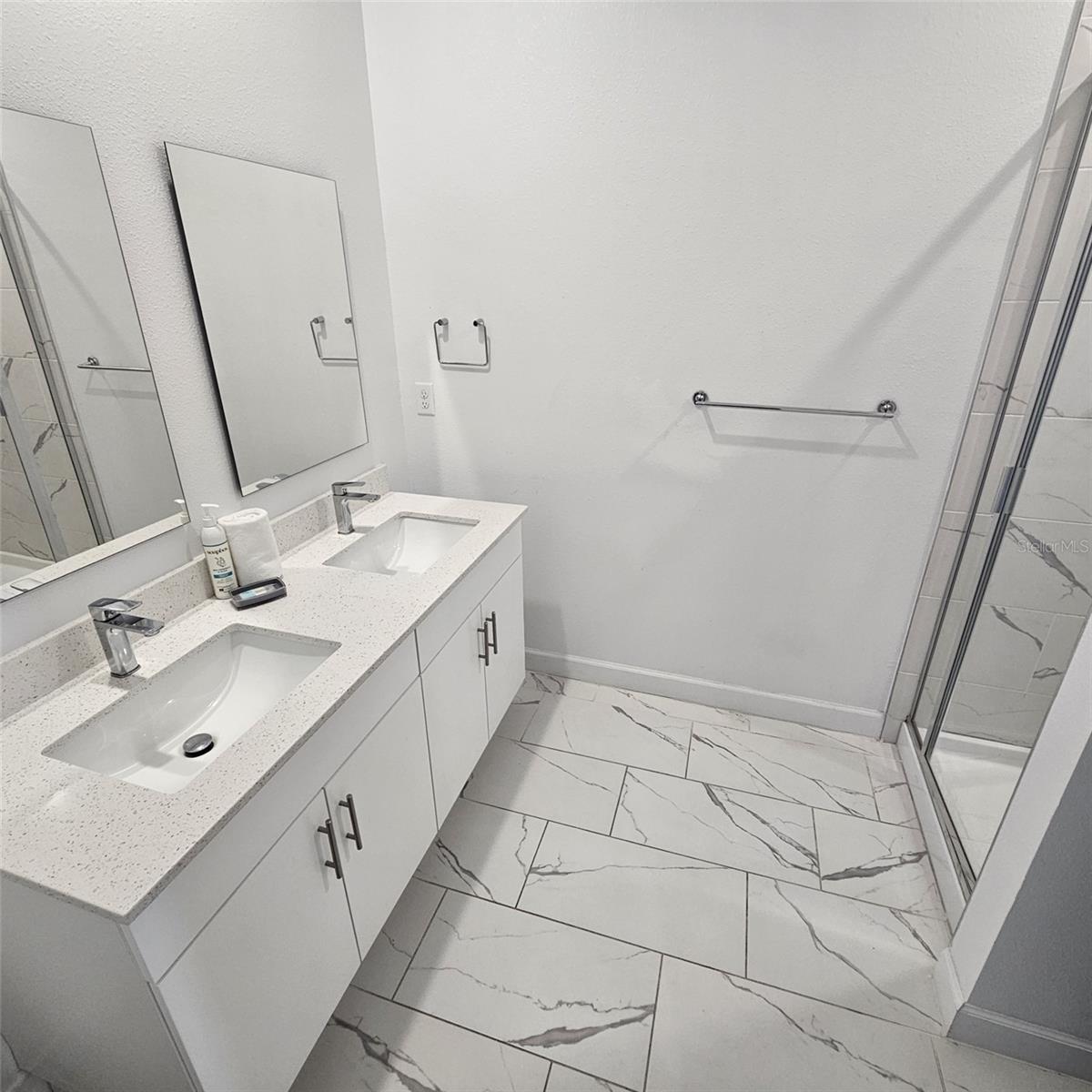 Image 34 of 42 For 379 Famagusta Drive