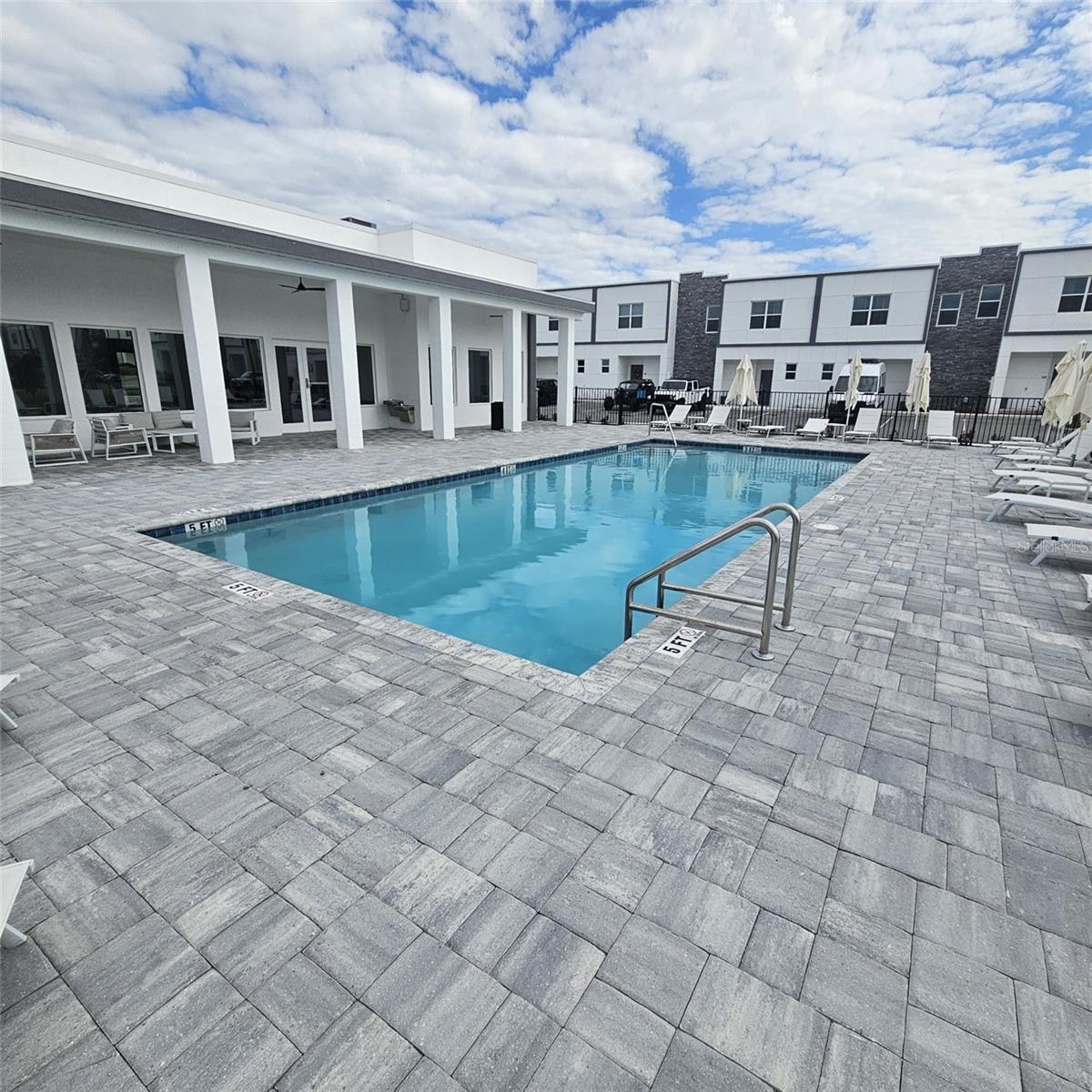 Image 37 of 42 For 379 Famagusta Drive