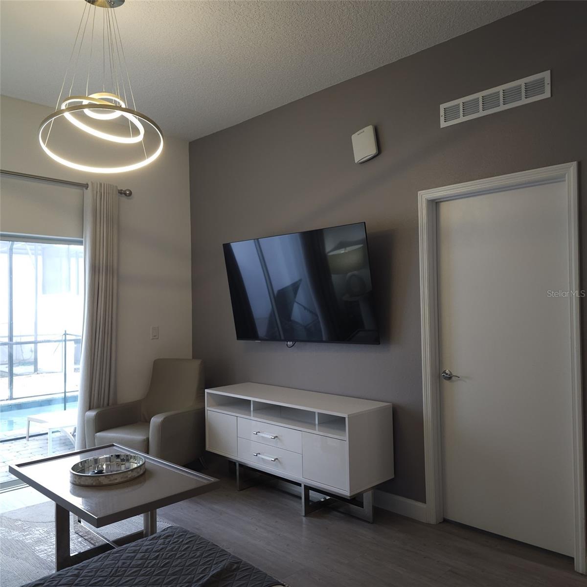 Image 9 of 42 For 379 Famagusta Drive