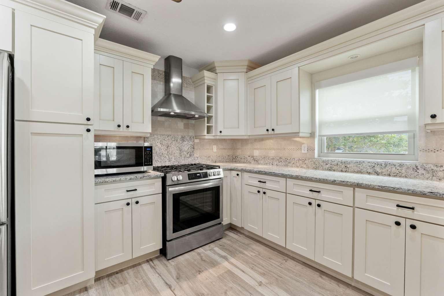 Image 25 of 52 For 4383 Biscayne Drive