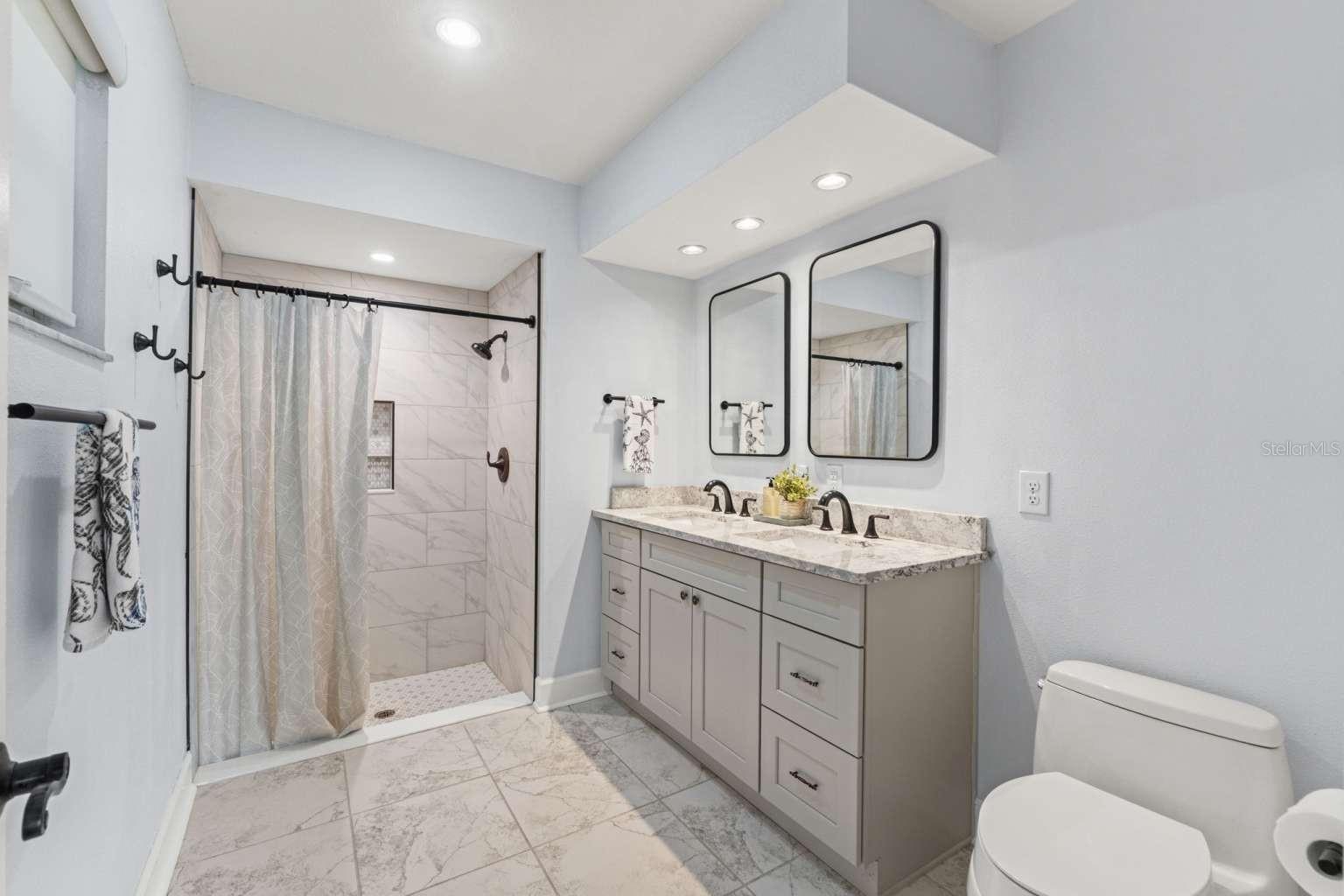 Image 42 of 52 For 4383 Biscayne Drive