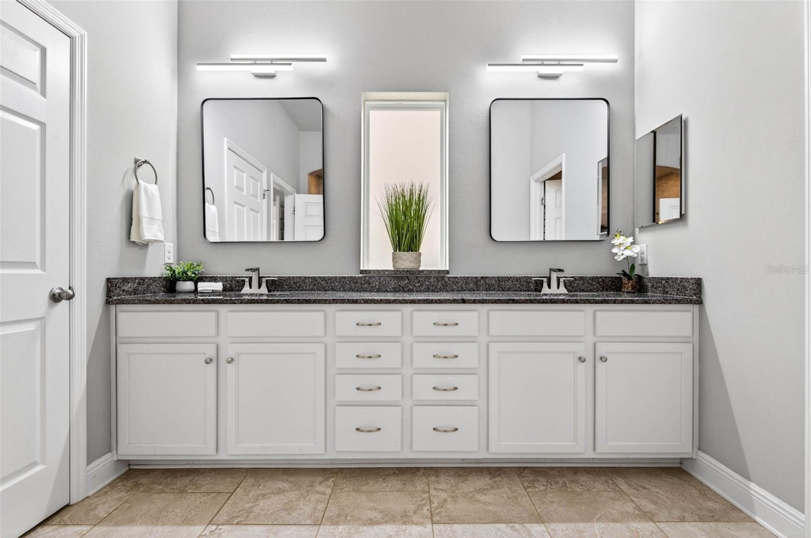 Image 24 of 78 For 14310 Barrington Stowers Drive