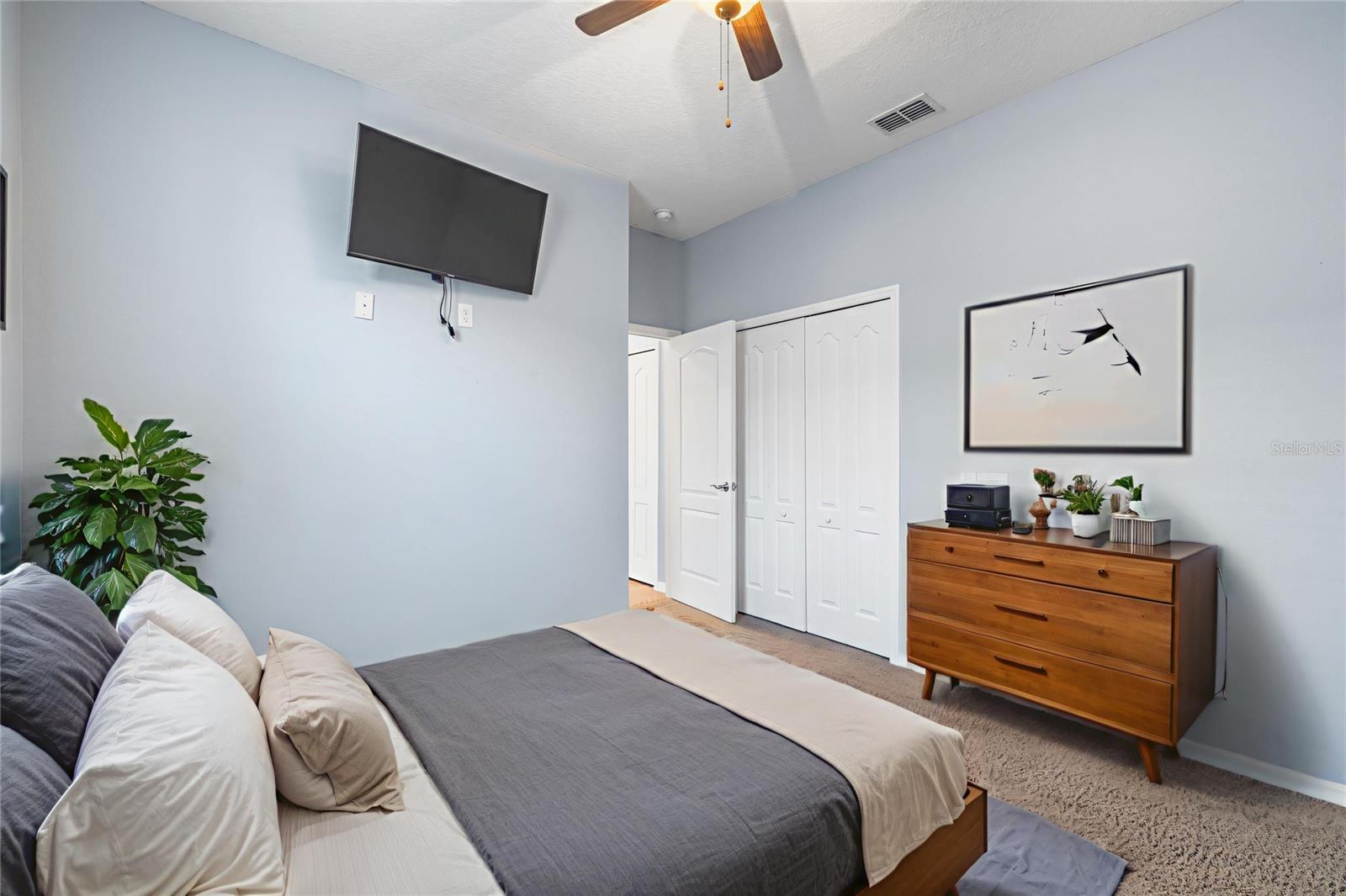 Image 19 of 39 For 10744 Breaking Rocks Drive