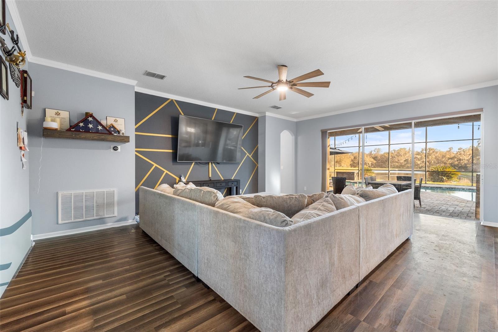 Image 5 of 39 For 10744 Breaking Rocks Drive