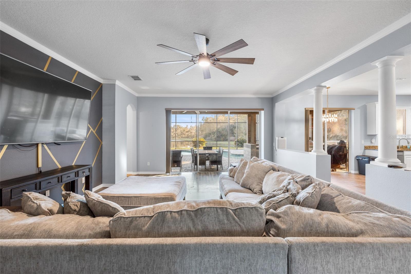 Image 6 of 39 For 10744 Breaking Rocks Drive