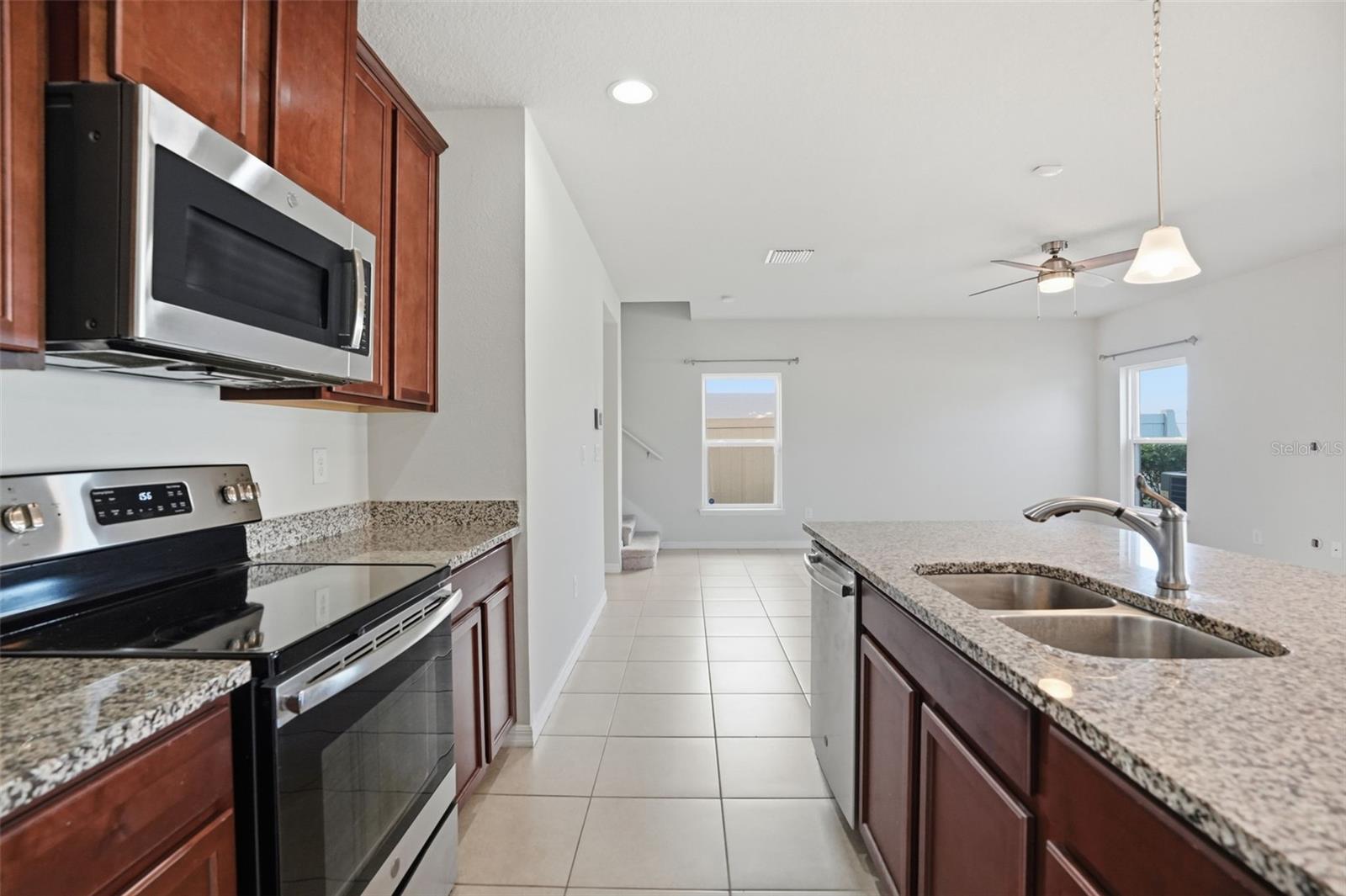 Image 15 of 63 For 10402 Hawks Landing Drive