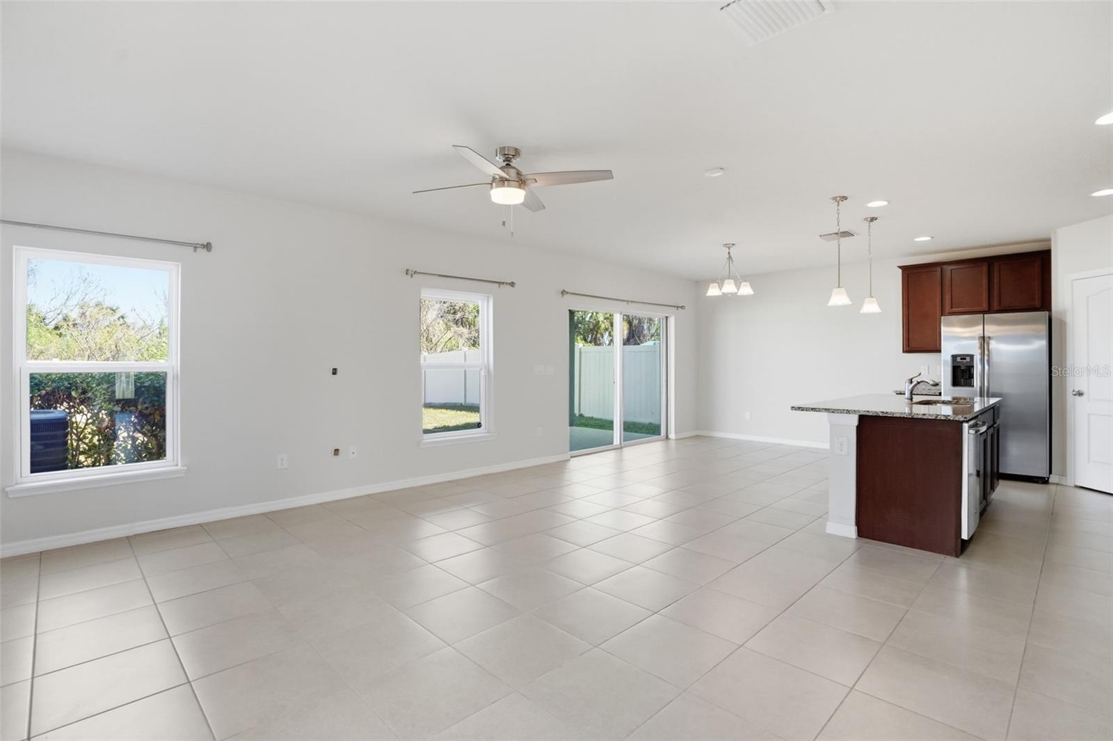 Image 17 of 63 For 10402 Hawks Landing Drive