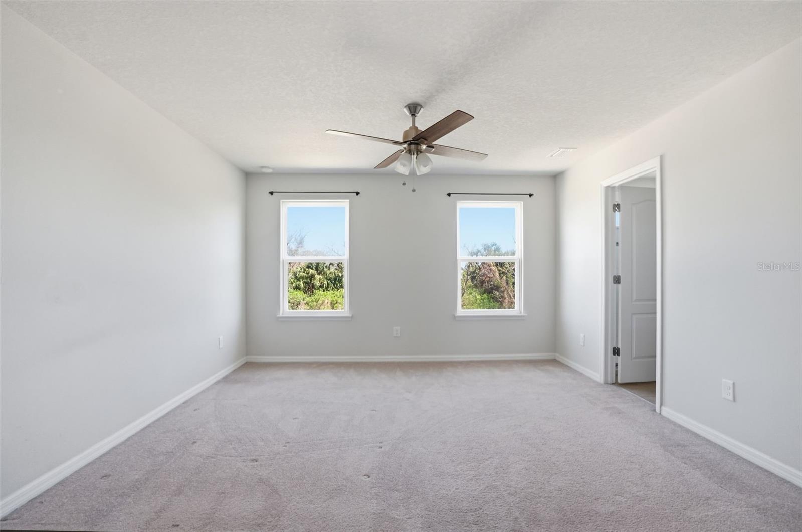 Image 22 of 63 For 10402 Hawks Landing Drive