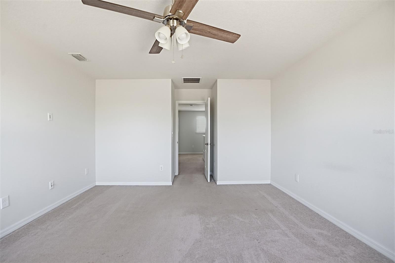 Image 24 of 63 For 10402 Hawks Landing Drive