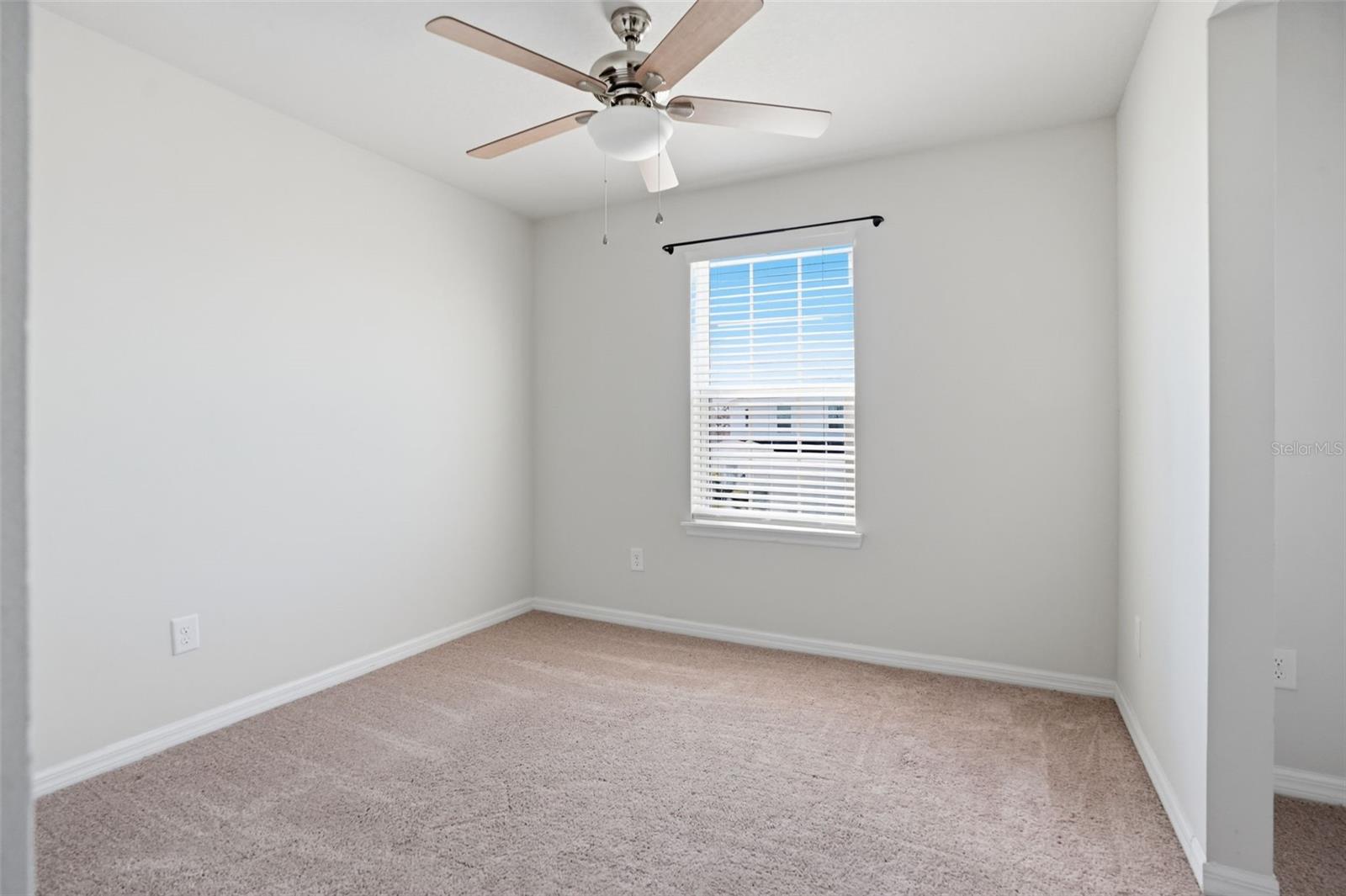 Image 29 of 63 For 10402 Hawks Landing Drive