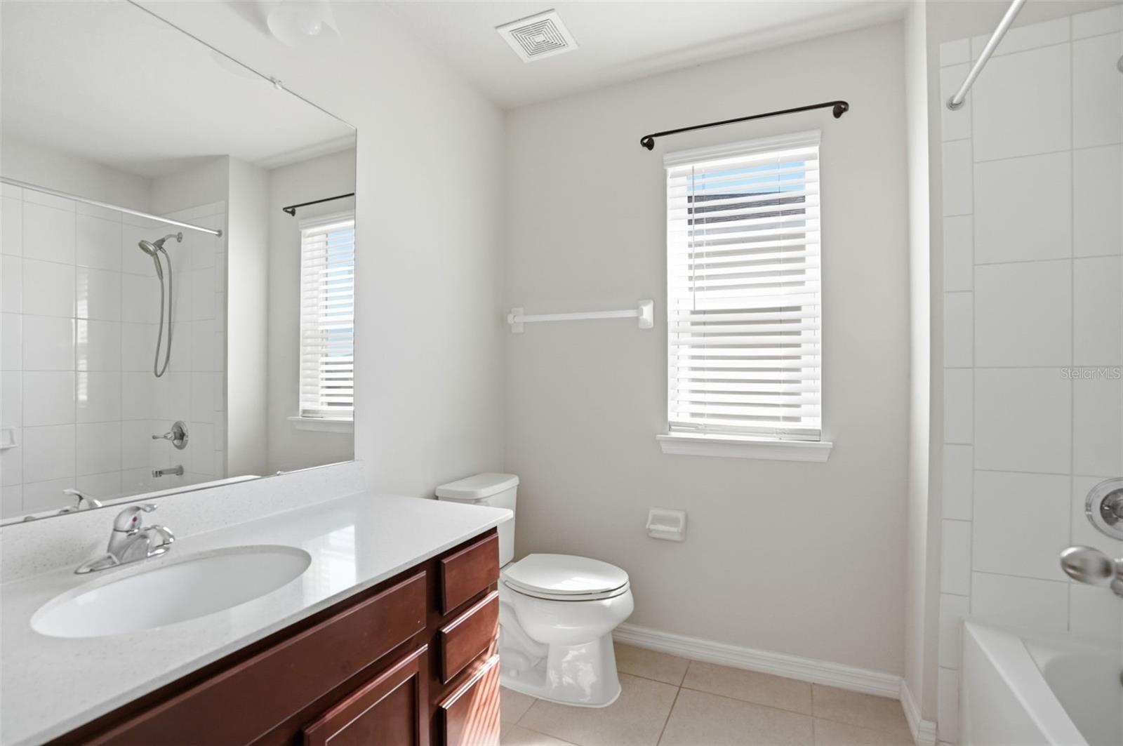 Image 31 of 63 For 10402 Hawks Landing Drive