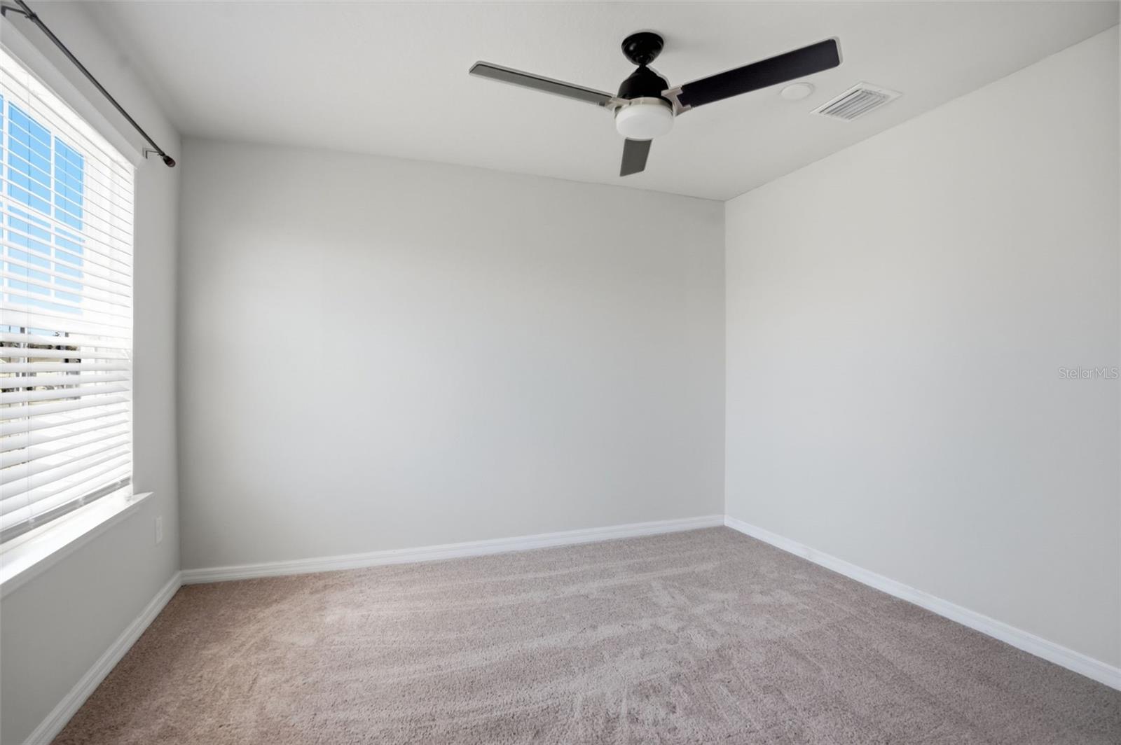 Image 34 of 63 For 10402 Hawks Landing Drive