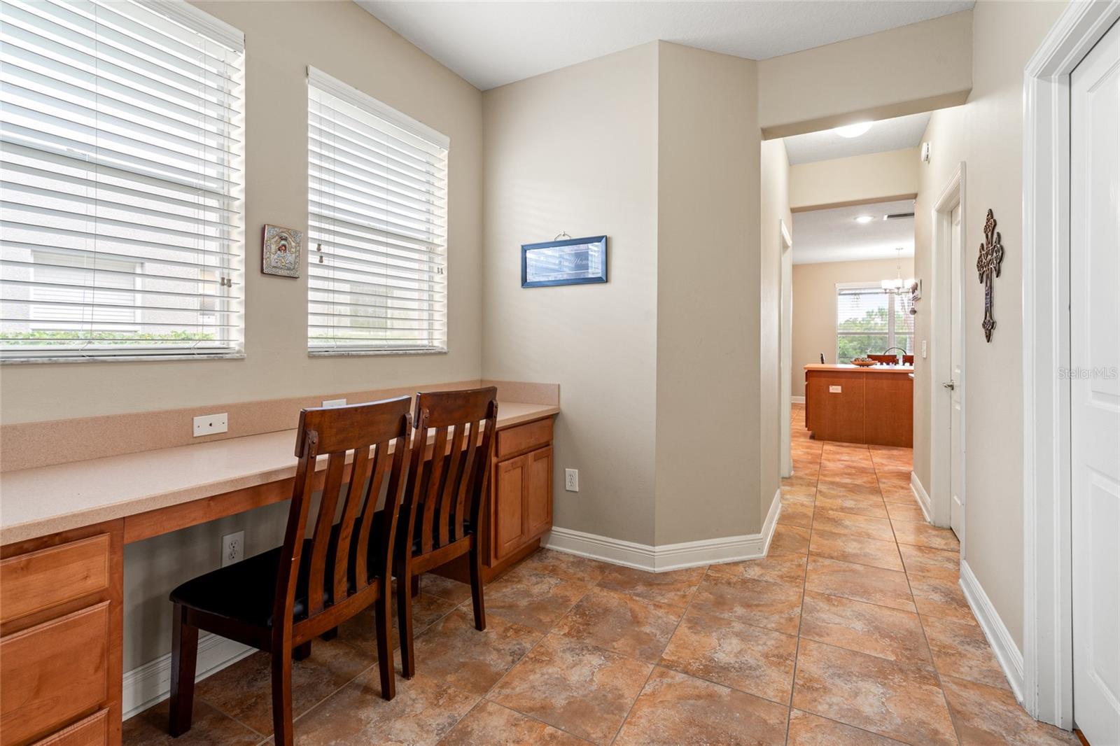 Image 14 of 51 For 2330 Nesslewood Drive