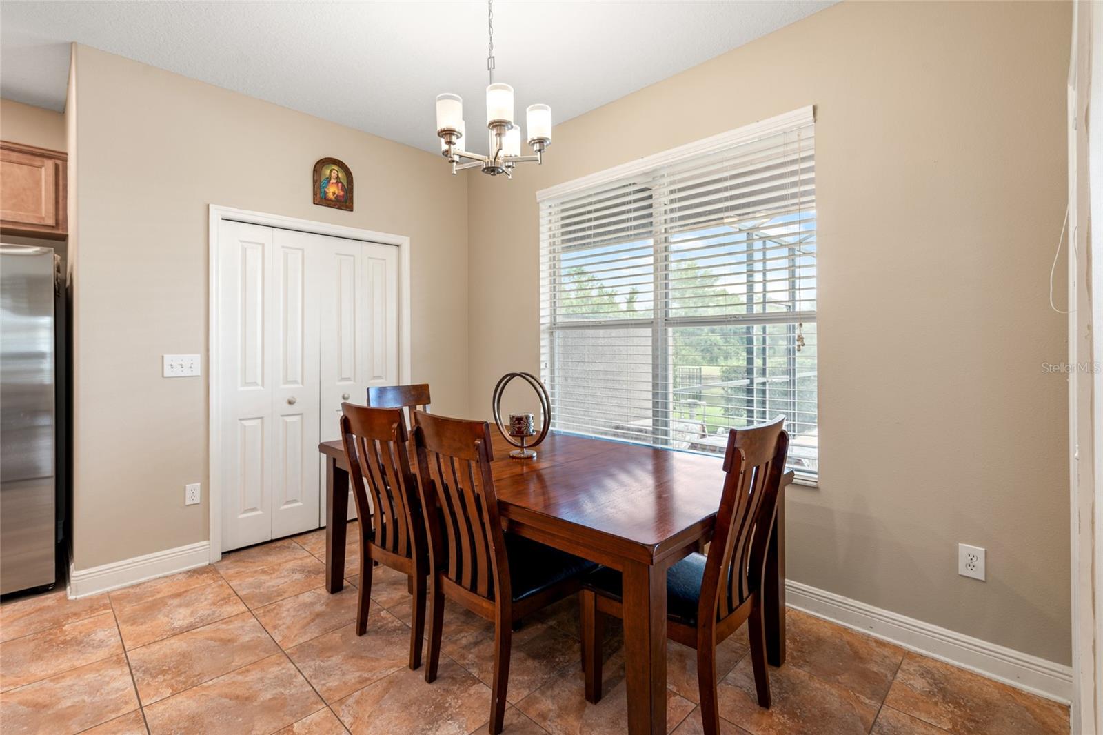 Image 15 of 51 For 2330 Nesslewood Drive