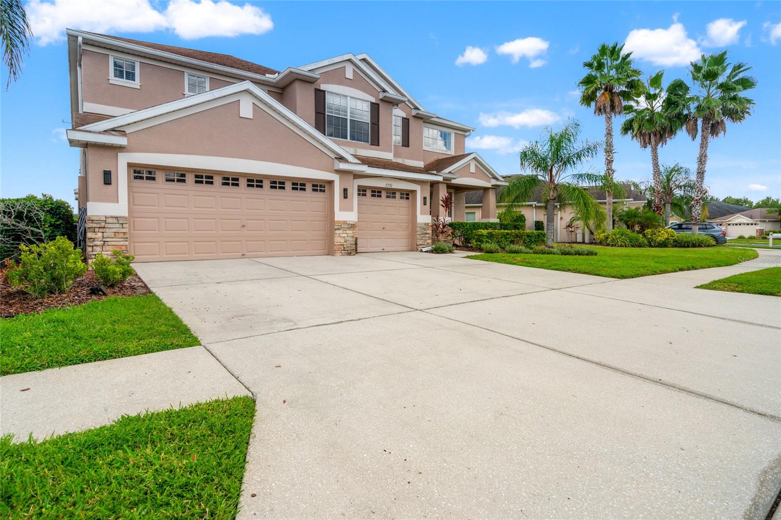 Image 2 of 51 For 2330 Nesslewood Drive