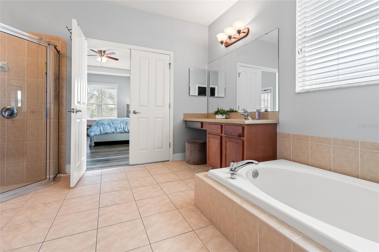 Image 24 of 51 For 2330 Nesslewood Drive