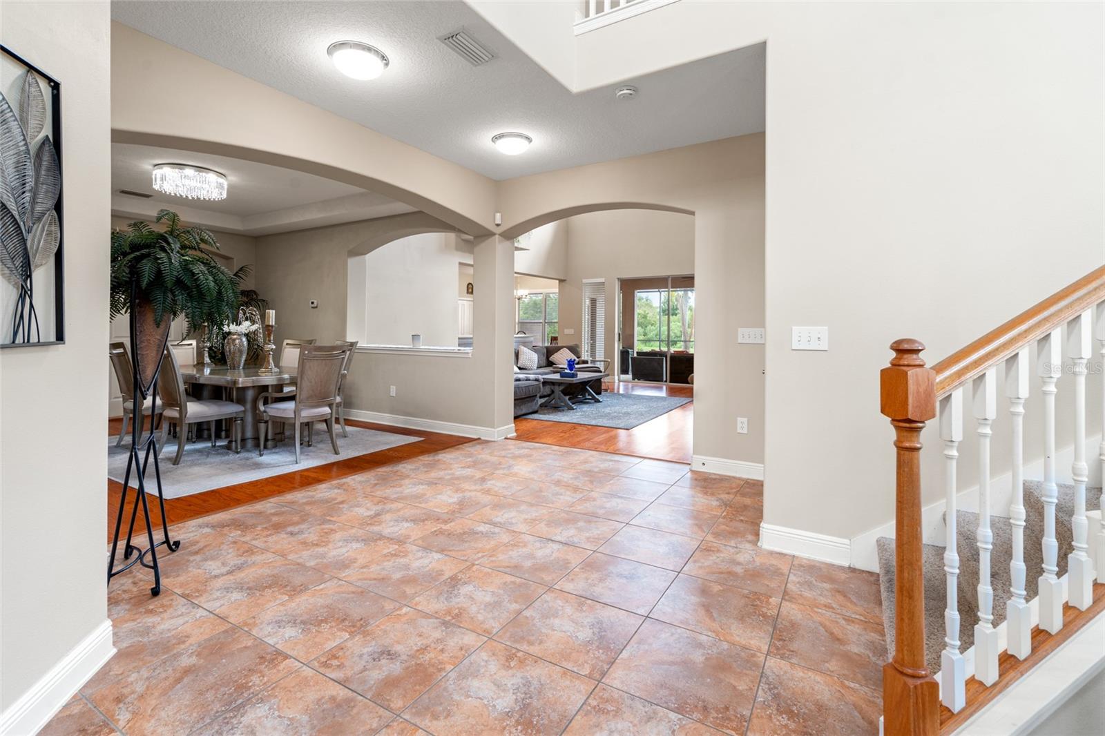 Image 8 of 51 For 2330 Nesslewood Drive