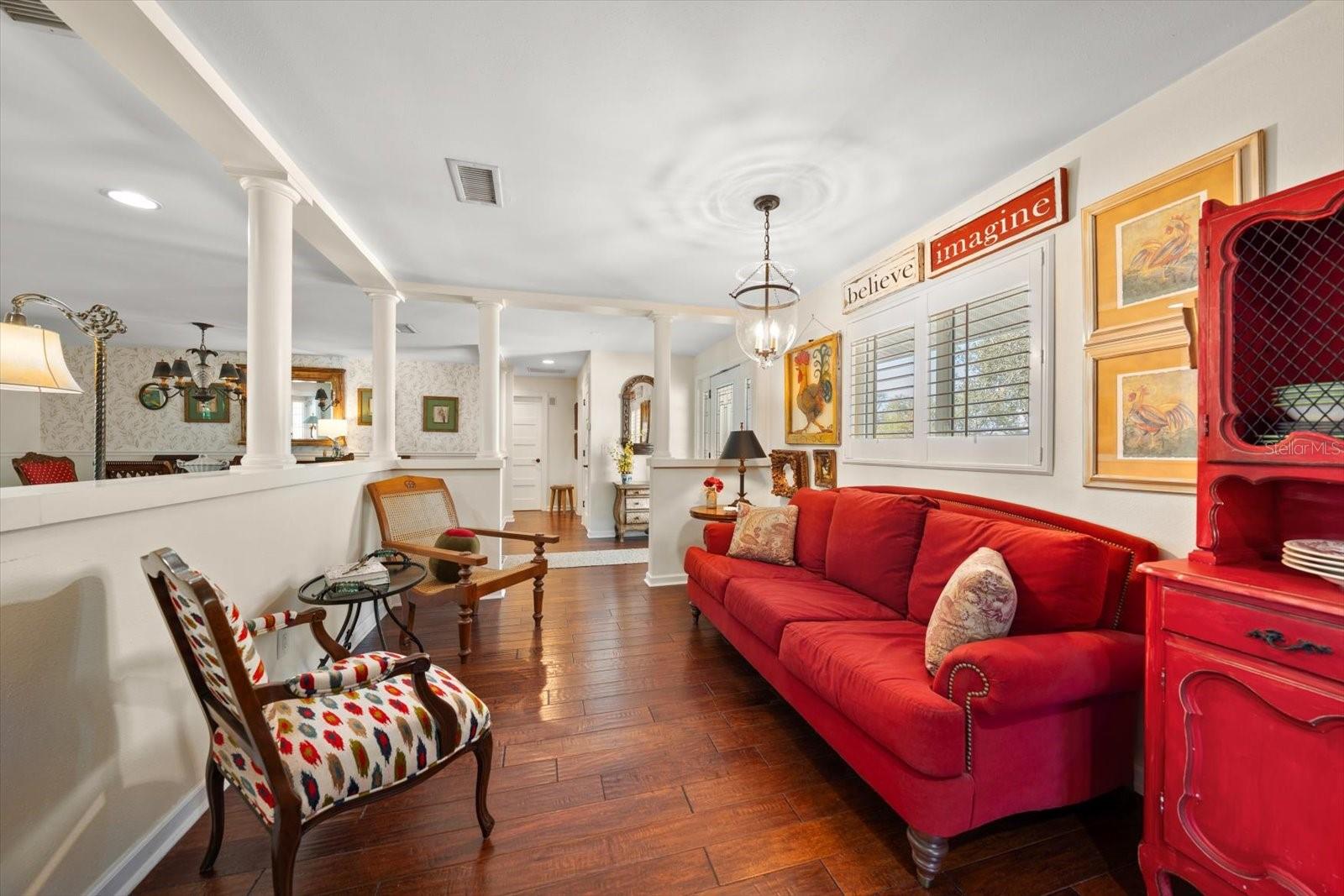 Image 11 of 31 For 127 Oakwood Drive