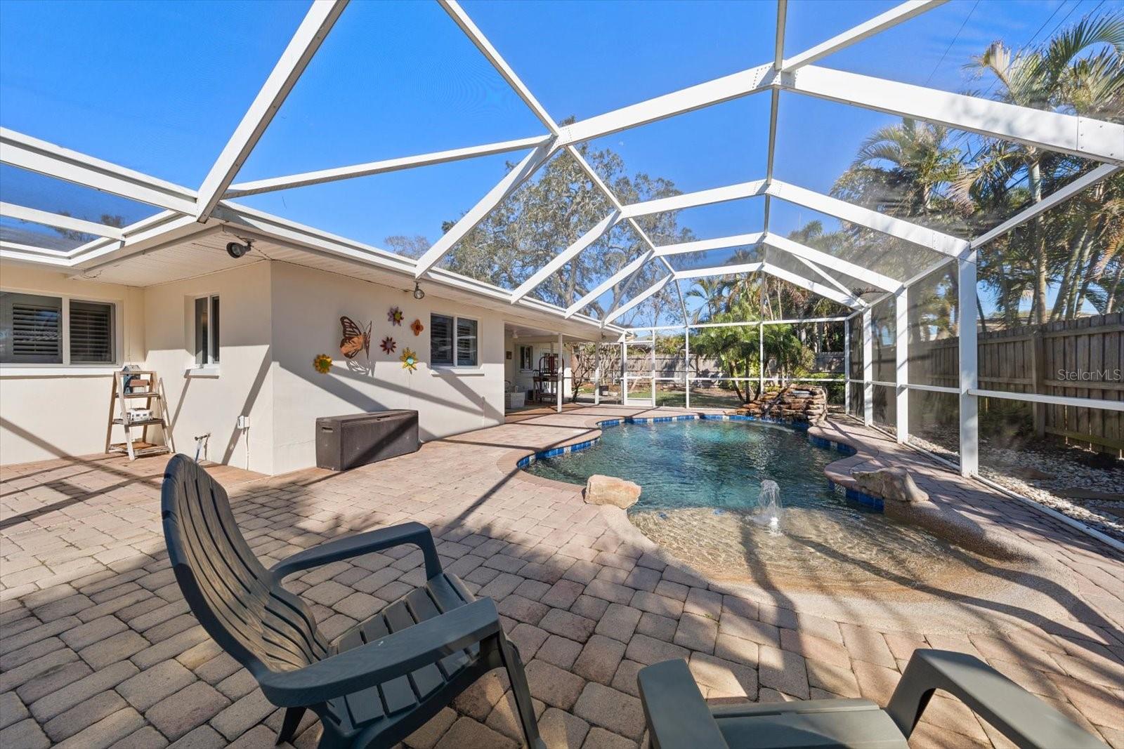 Image 28 of 31 For 127 Oakwood Drive