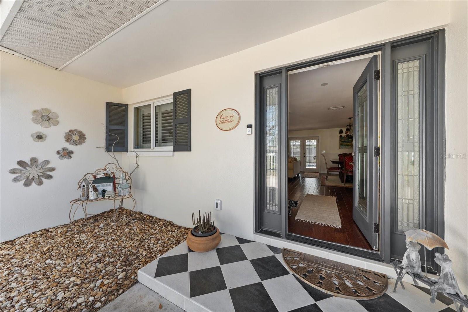 Image 6 of 31 For 127 Oakwood Drive