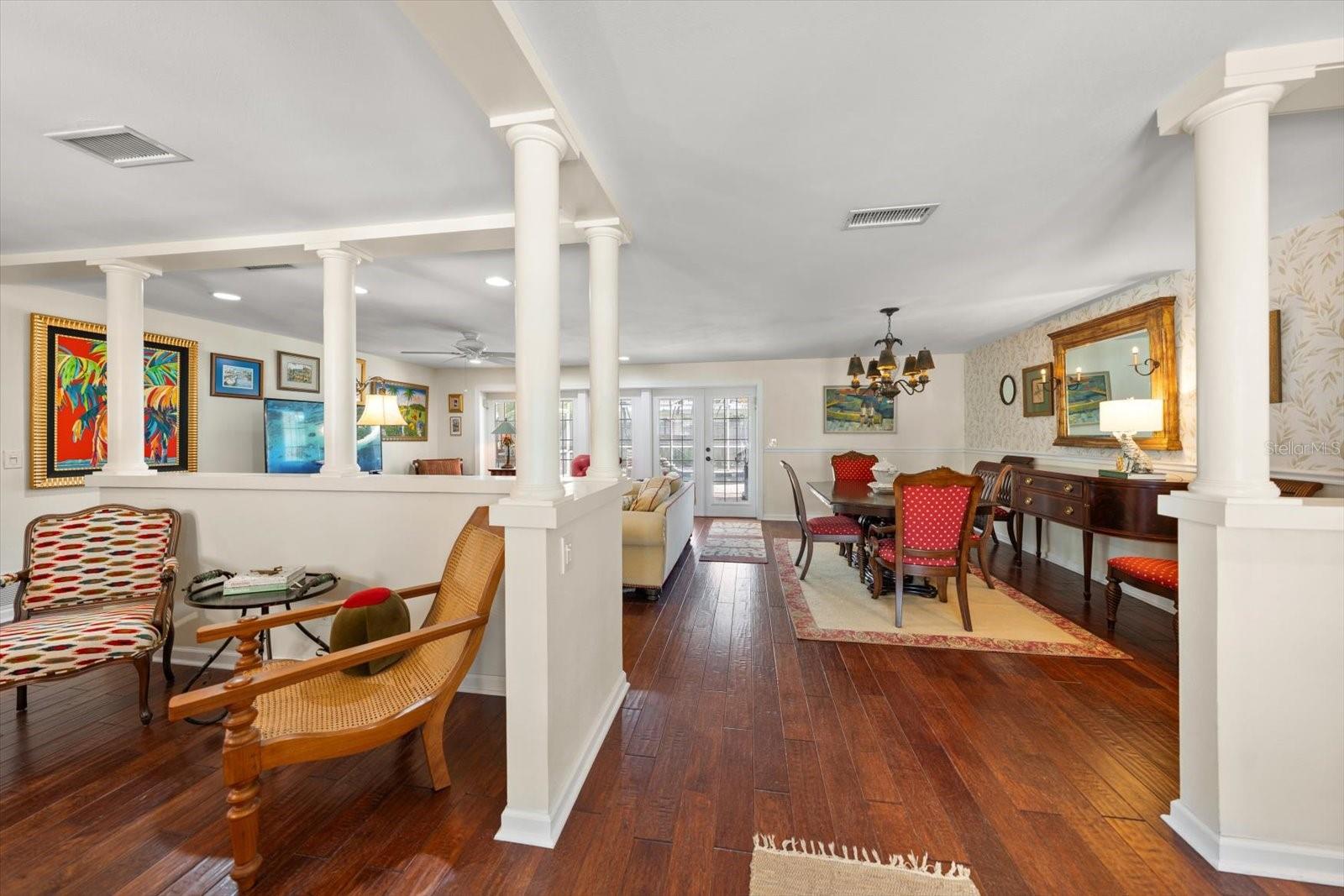 Image 9 of 31 For 127 Oakwood Drive