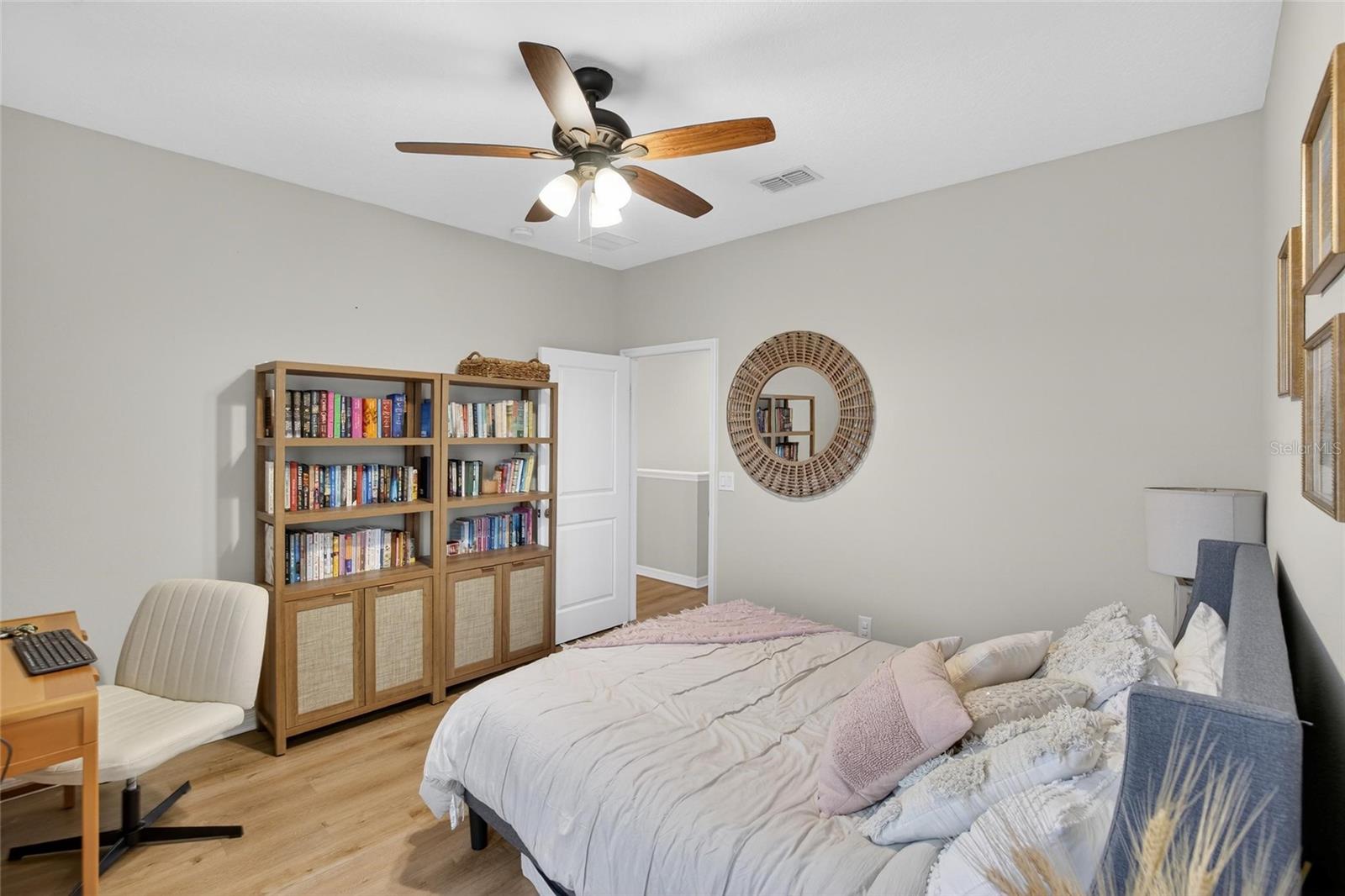 Image 41 of 84 For 10824 Whitland Grove Drive