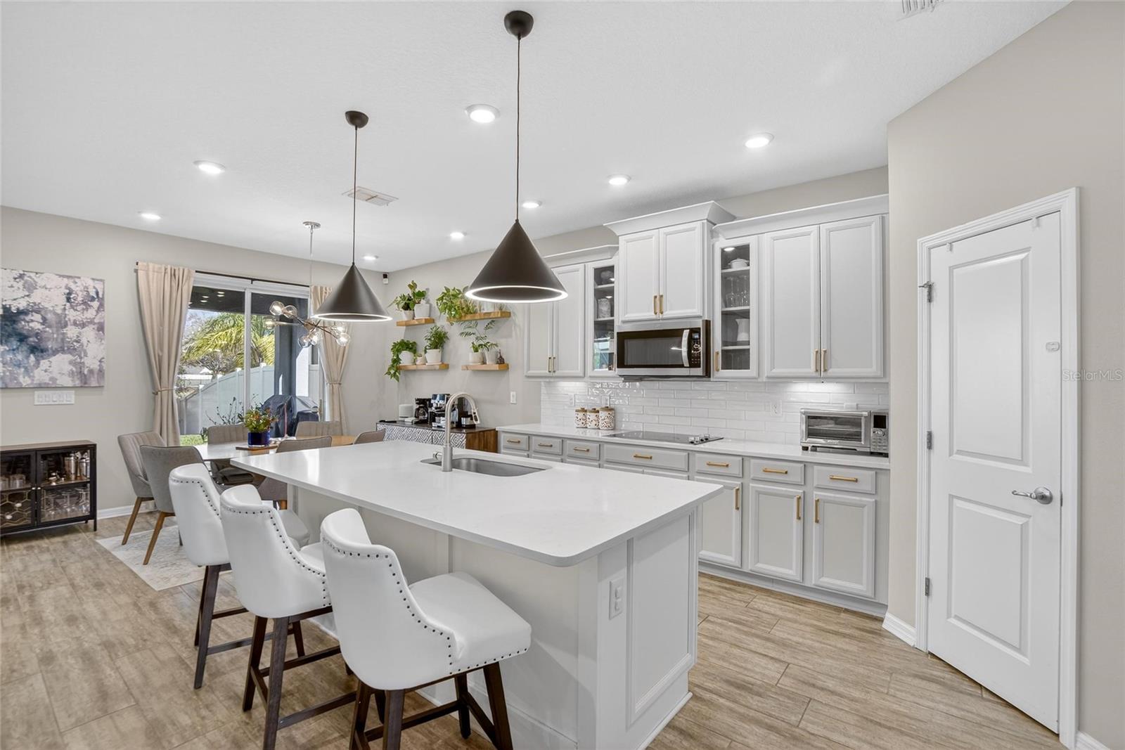 Image 5 of 84 For 10824 Whitland Grove Drive