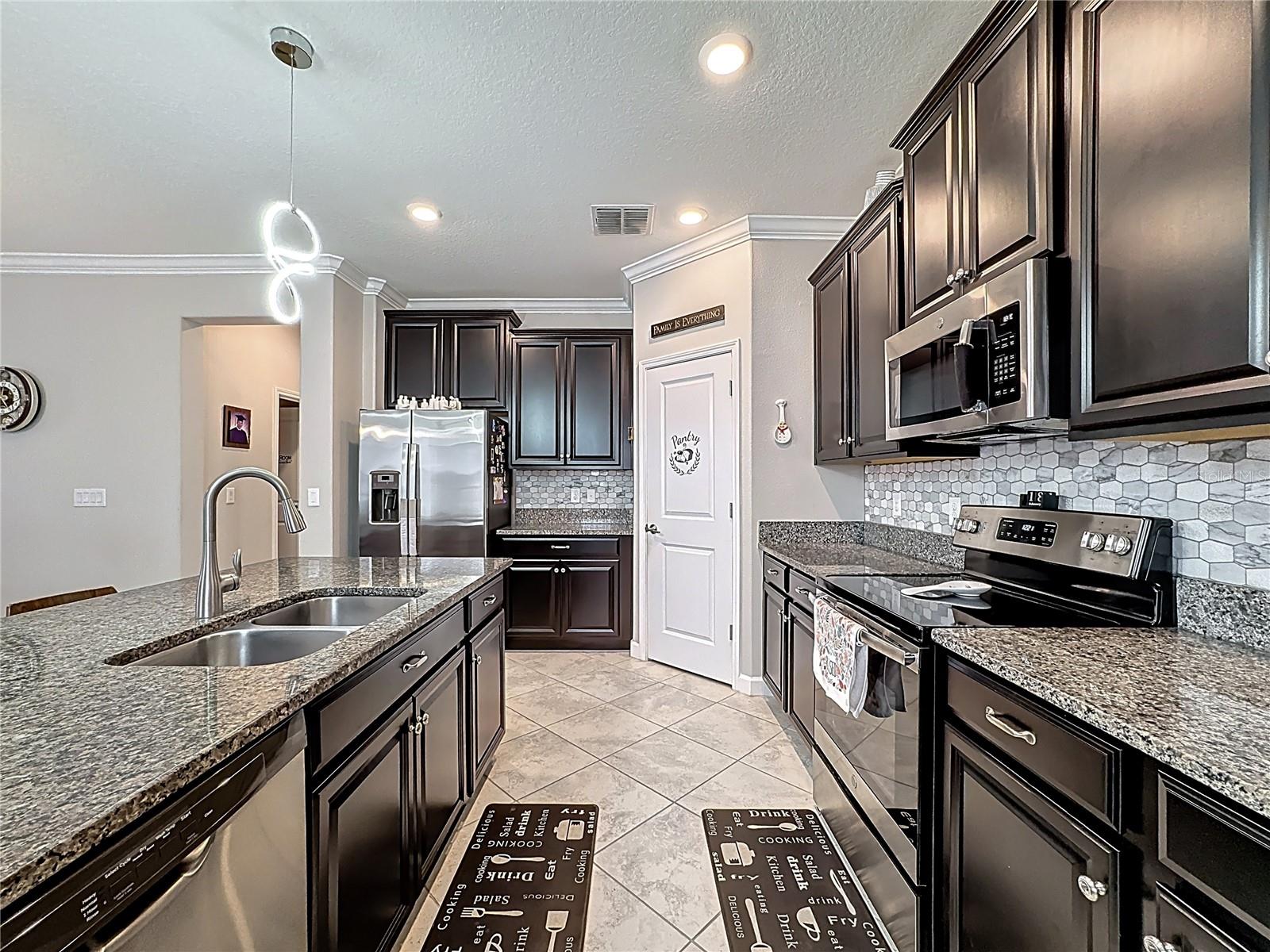 Image 12 of 55 For 16815 Whisper Elm Street