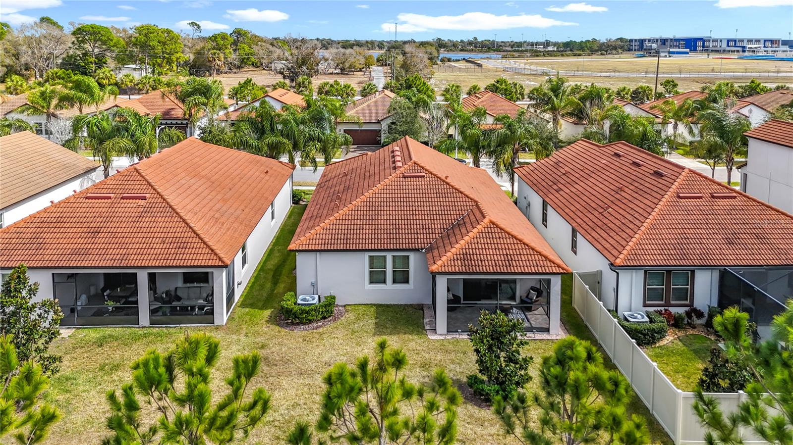 Image 42 of 55 For 16815 Whisper Elm Street