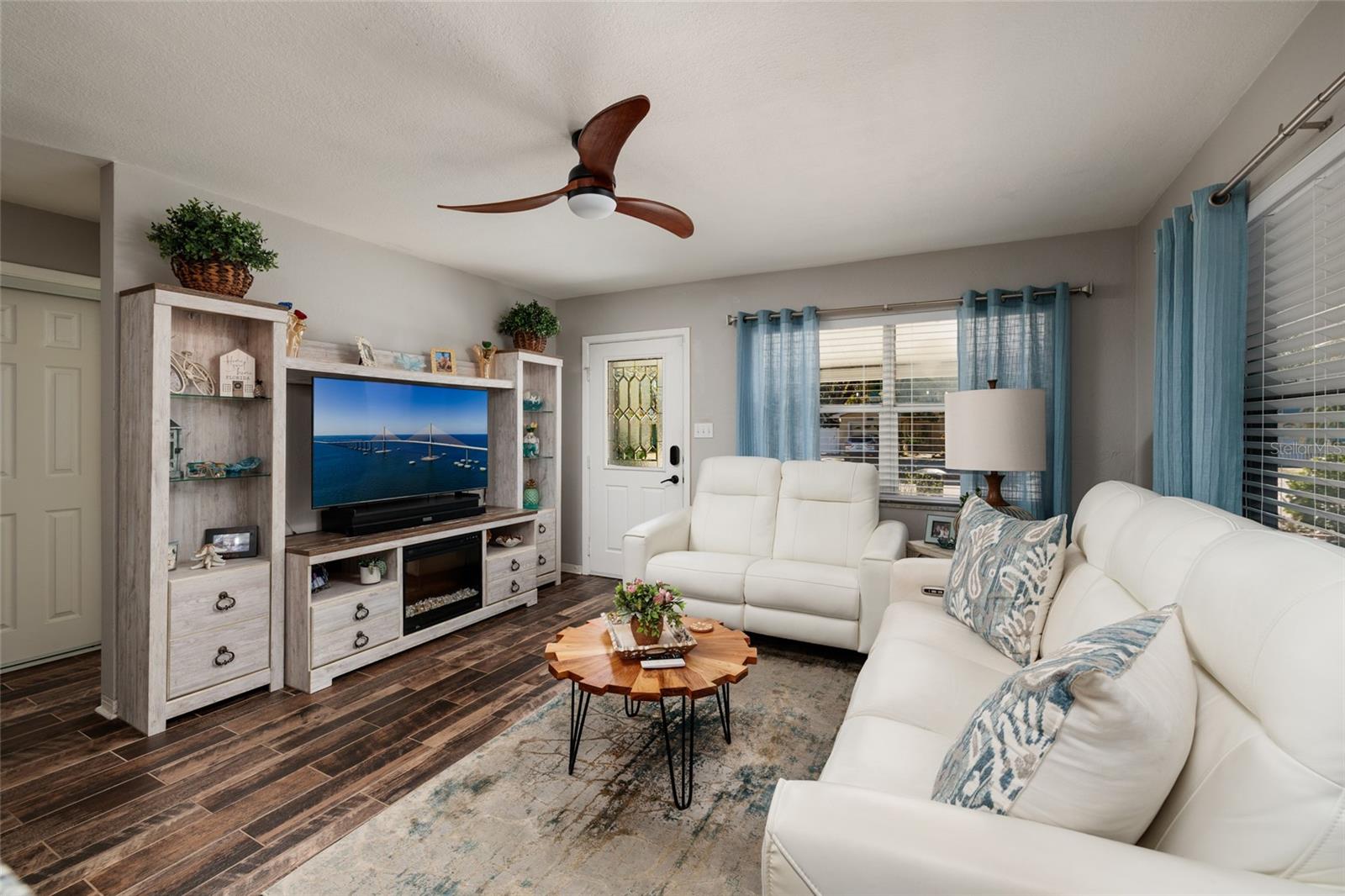 Image 9 of 59 For 8029 22nd Avenue N