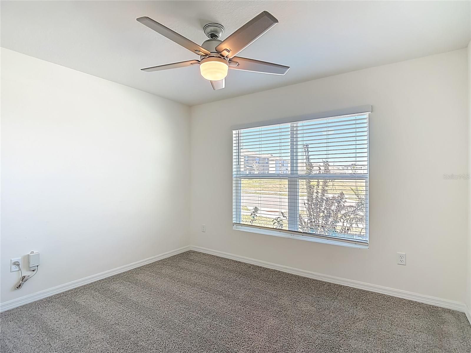 Image 21 of 45 For 35668 Doveland Drive