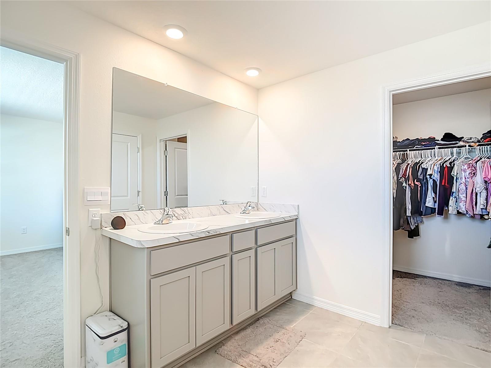 Image 35 of 45 For 35668 Doveland Drive