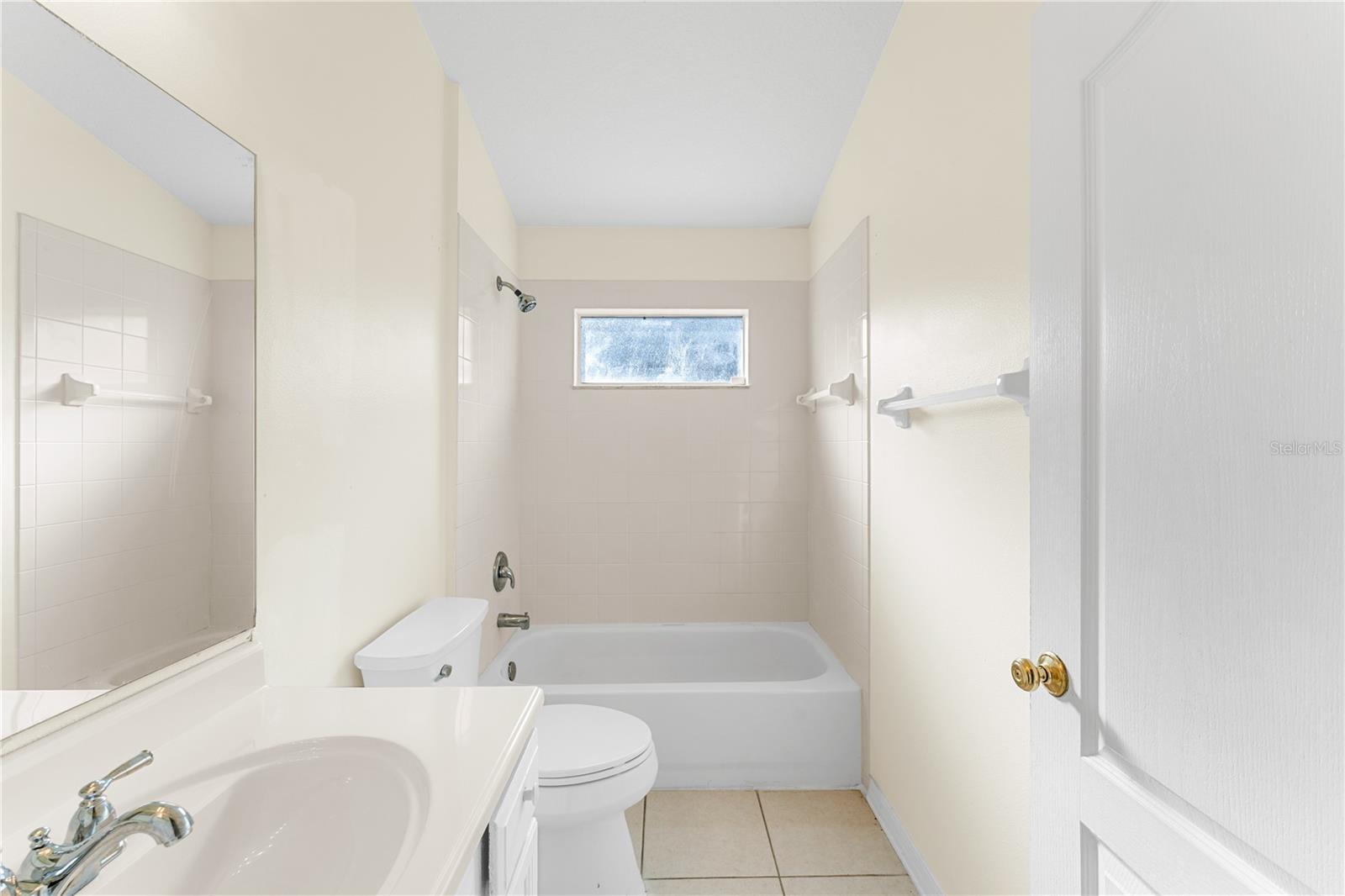 Listing photo id 22 for 10416 Meadow Spring Drive