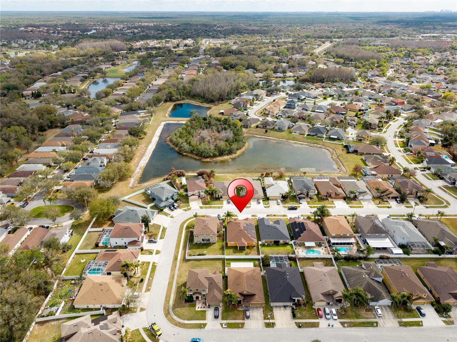 Listing photo id 52 for 10416 Meadow Spring Drive