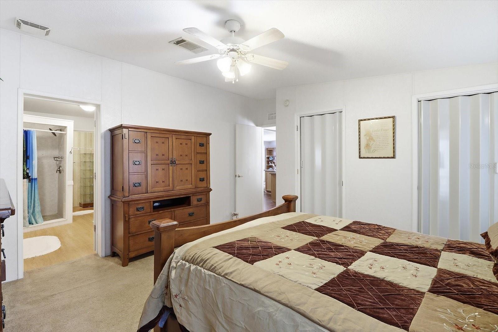 Image 15 of 45 For 2650 Harley Street