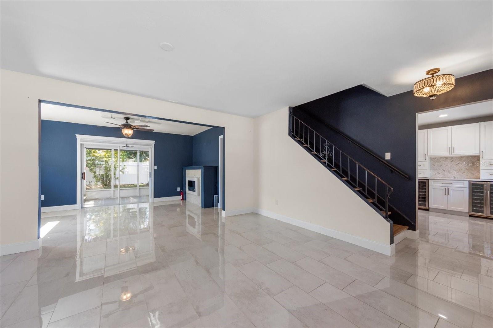 Image 10 of 37 For 12468 Empire Drive