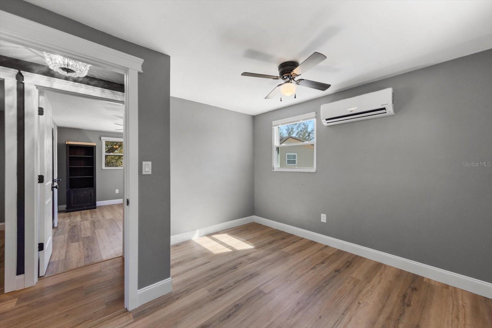 Image 21 of 37 For 12468 Empire Drive