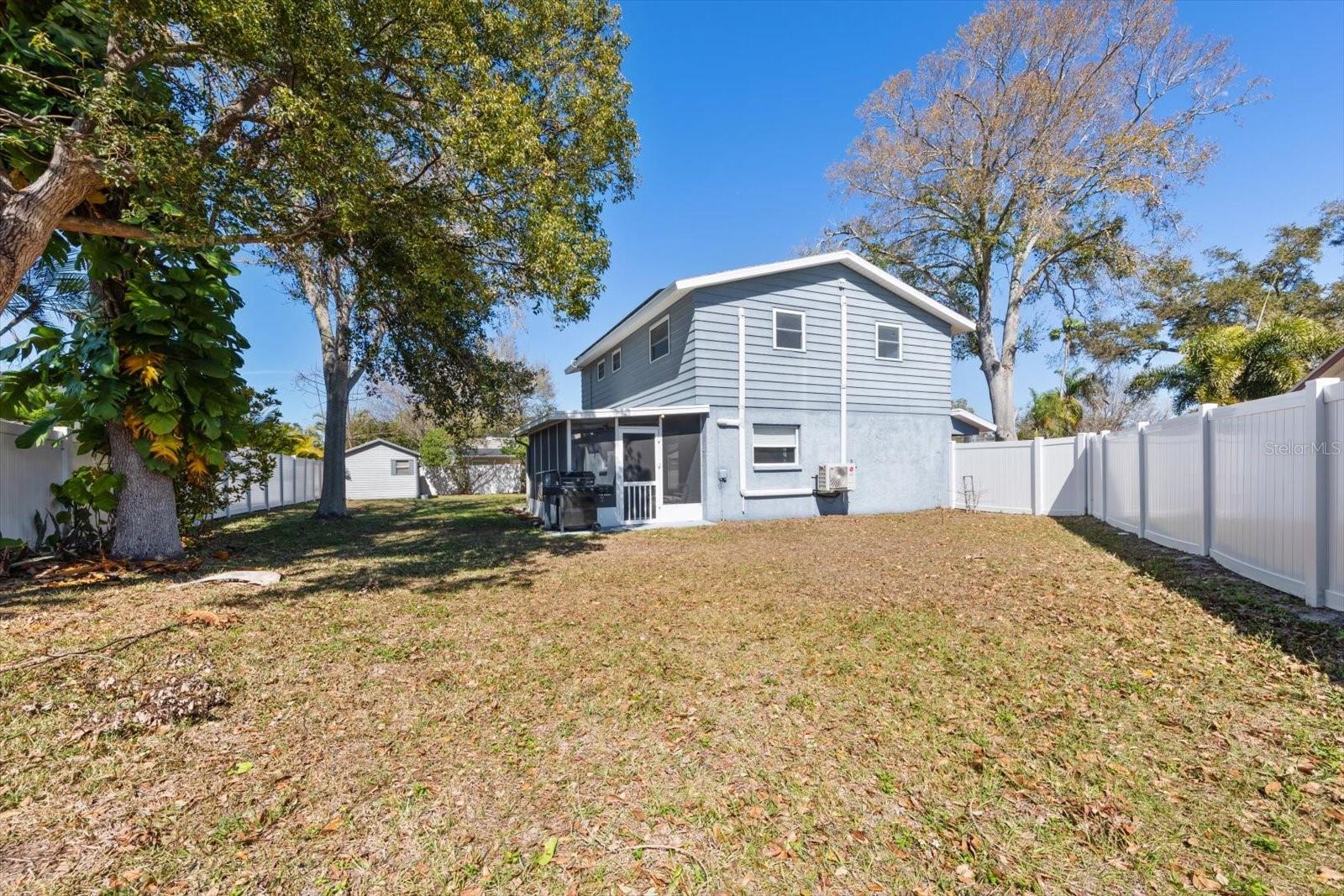 Image 26 of 37 For 12468 Empire Drive